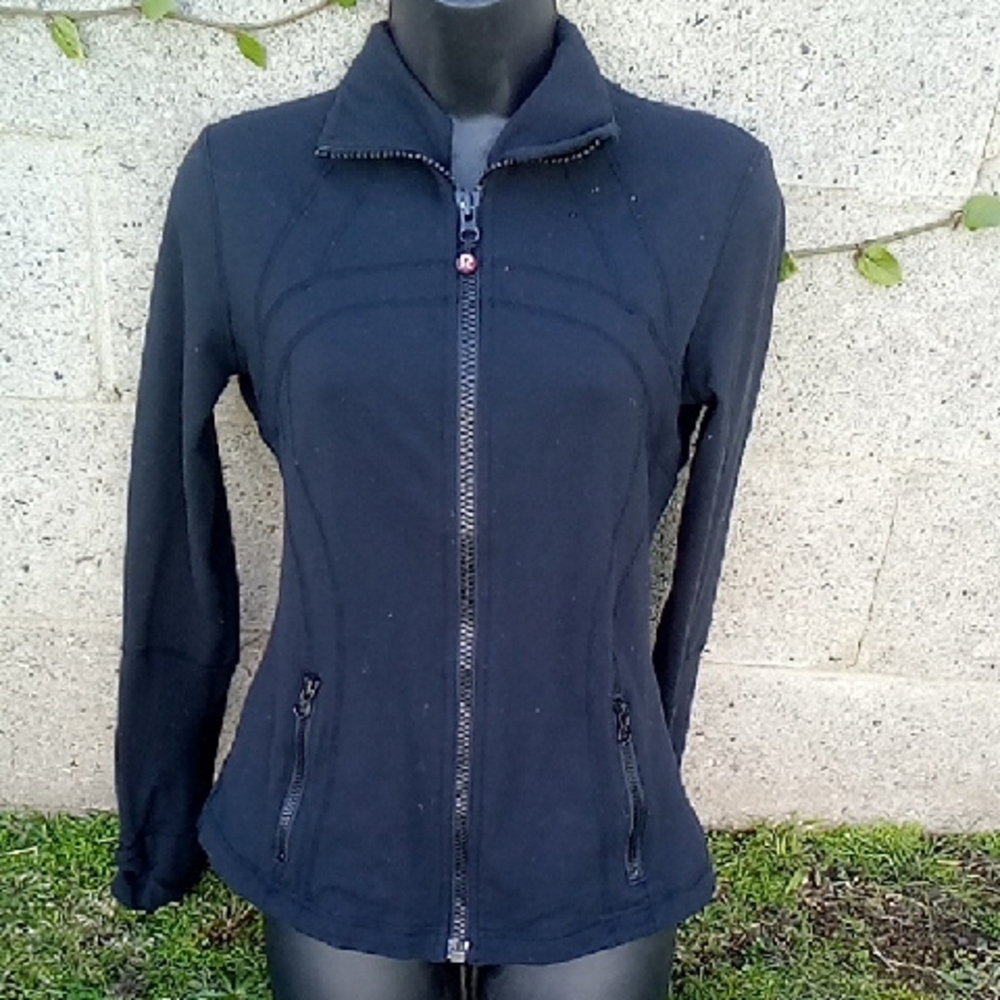 Lululemon Black Define Luon Jacket Size 8